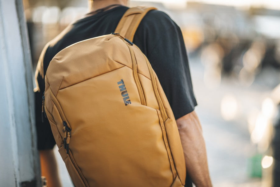 Bolso Chasm 70L Golden/b